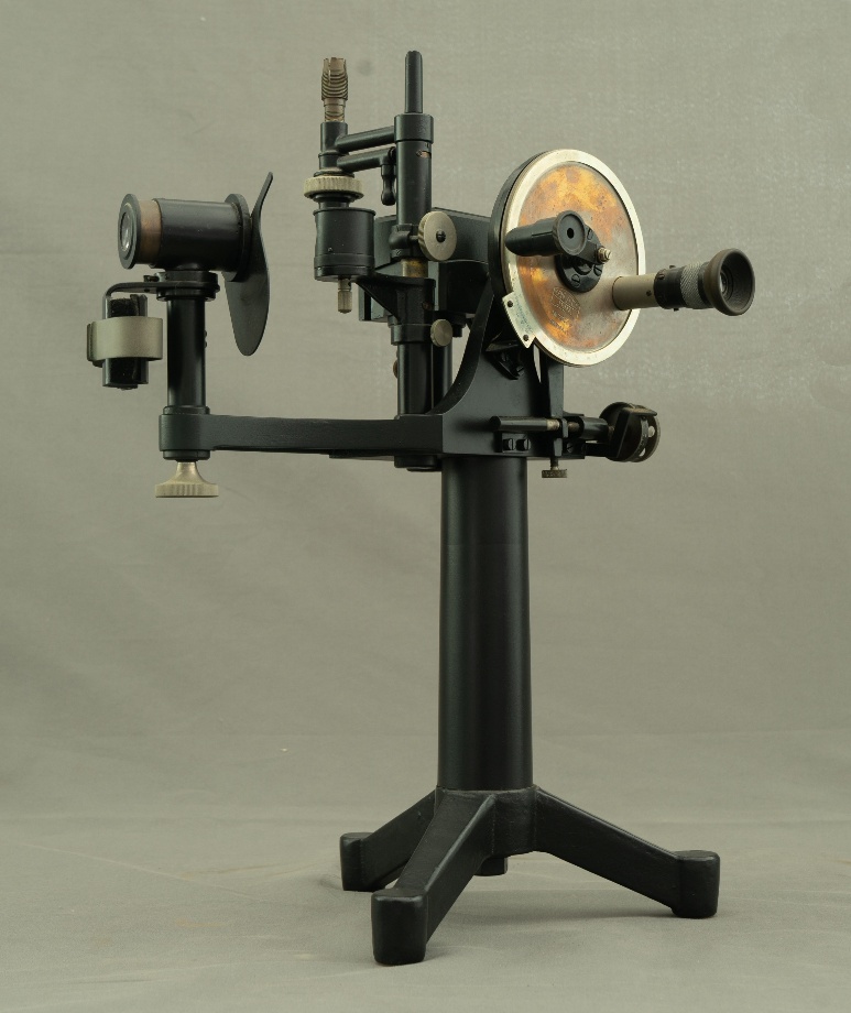 rifrattometro universale pulfrich f8